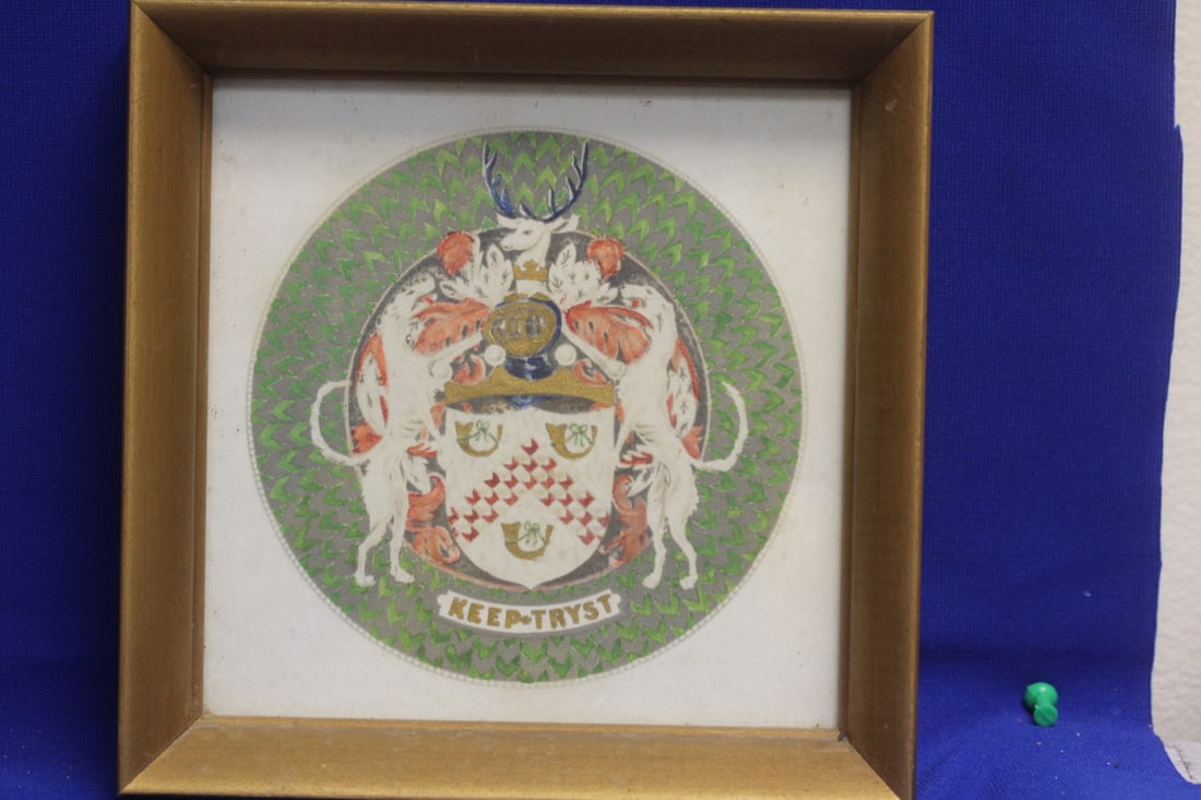 Vintage Crest? (1 of 5)