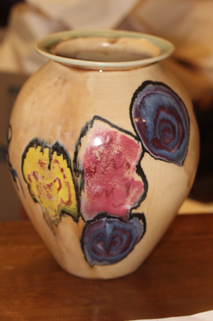 Signed Lasser Art Pottery Vase: 10 3/8" tall by 7" wide