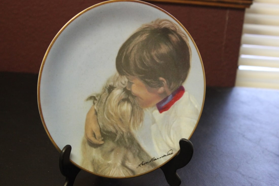 Collector's Plate by Leon Barnard