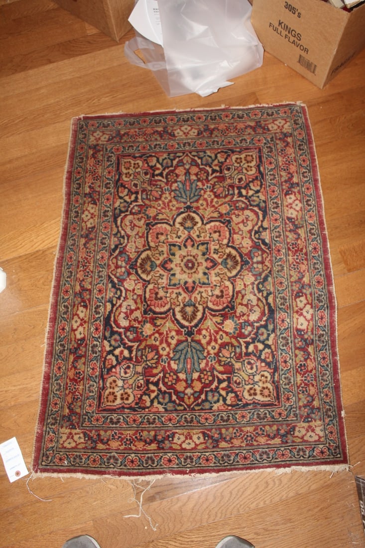 Antique Persian Rug: 39 1/2" x 28 3/8"