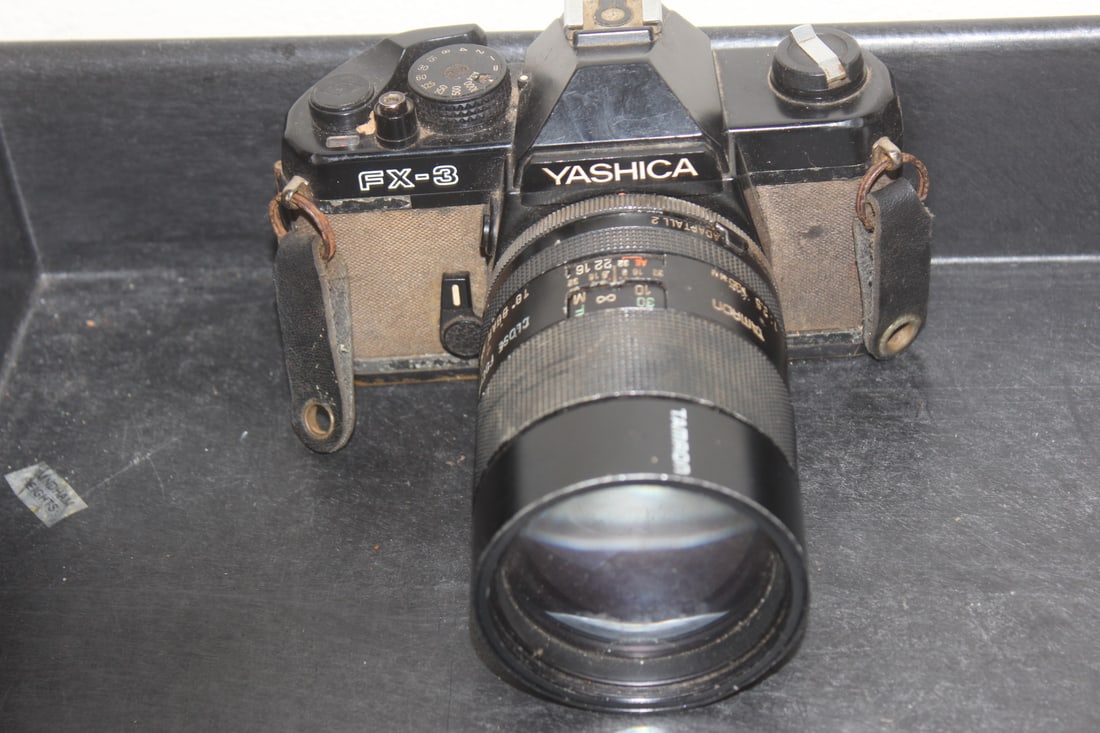 Yashica Camera: not tested to see if works or not, so as found