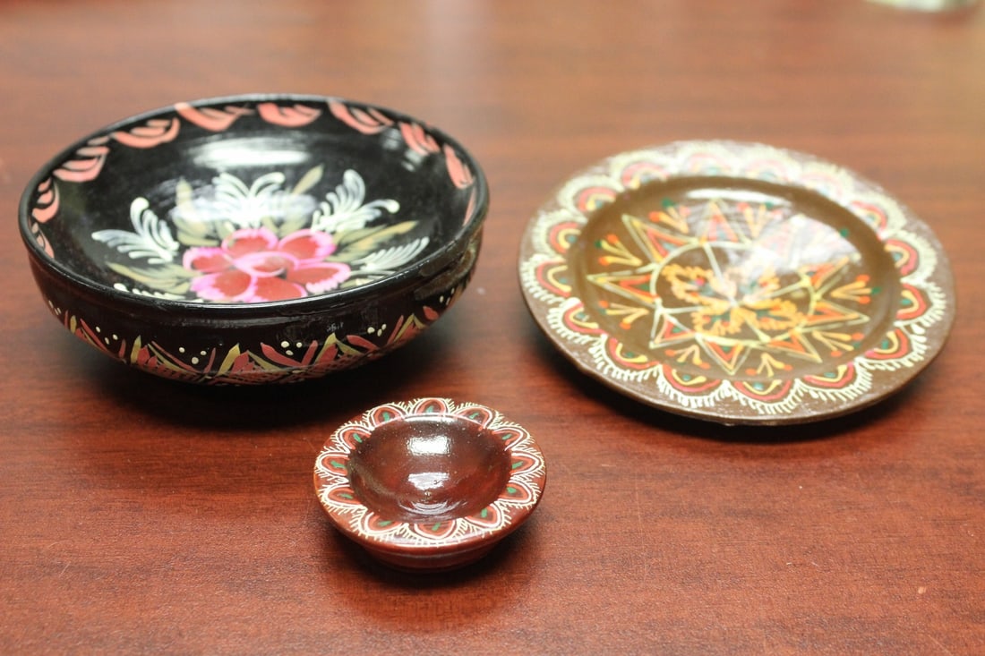 Lot of 3 Lacquer Pieces: Mexico? Russian? India? - bowl= 4 1/4" in diameter