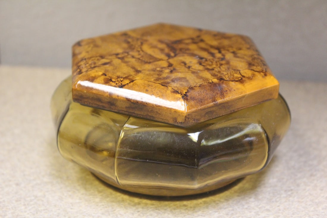 Amber Coloured Glass Jar: with lid - lid is plastic - 4 1/2" in diameter