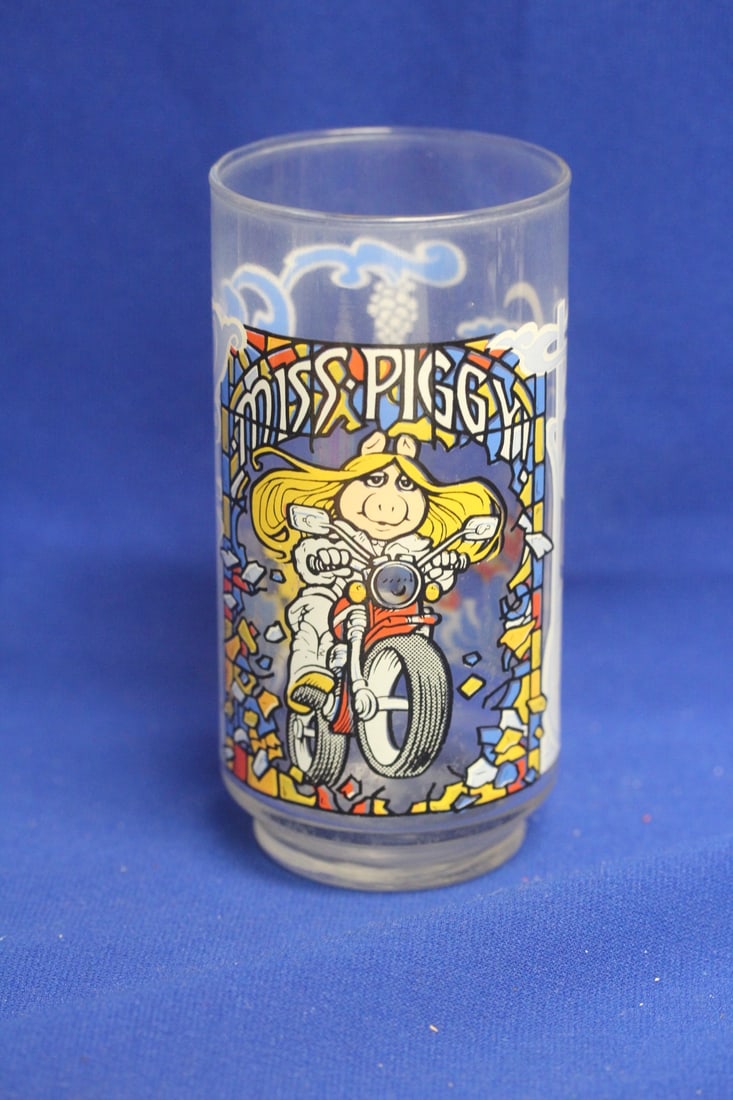 Miss Tiggy Mc Donald Glass Cup (1 of 5)