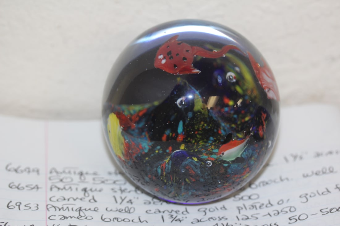 Art Glass Paperweight: 3 1/2" tall