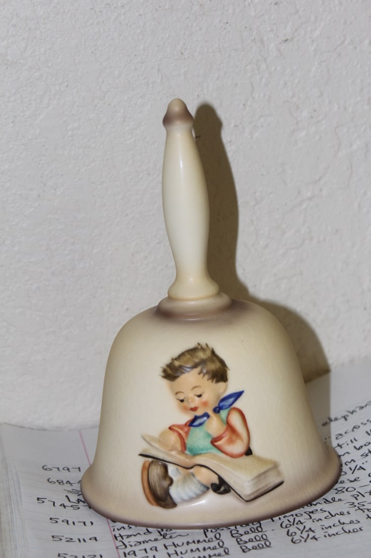 1980 Hummel Bell: 6 1/4 inches tall