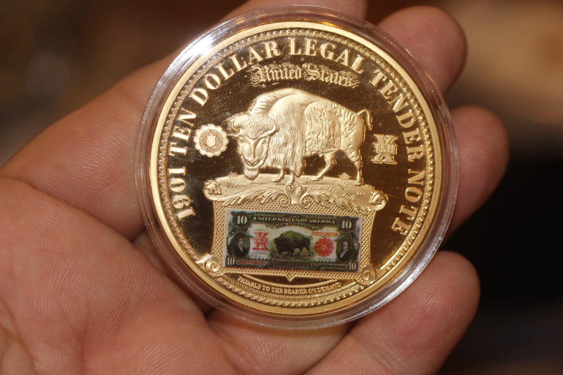 Commemorative $10.00 Note Buffalo Coin: large size - all clad