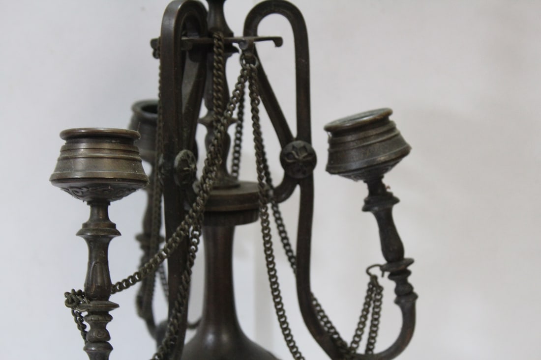 A Heavy Lamp - 2