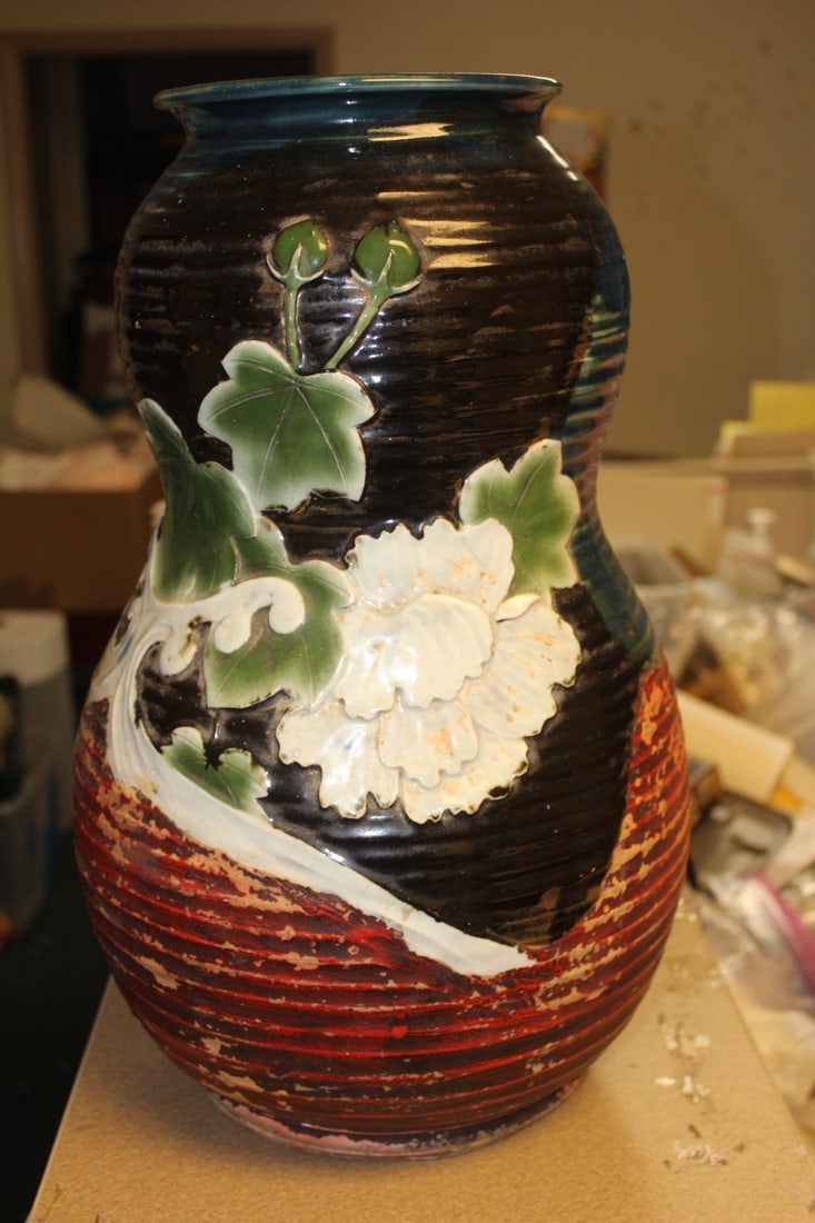 Japanese Sumidagawa Floor Vase: early 20th century - 19 inches tall
