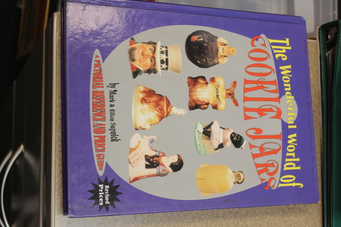 Hardcover Book: The Wonderful World of Cookie Jars: as shown