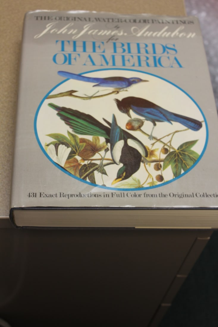 Large Hardcover Book: The Birds of America: by John James Audobon