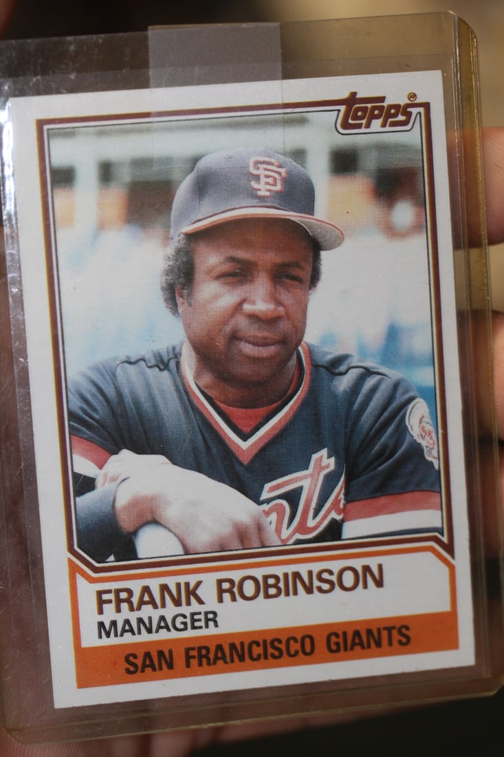 Lot of 2 Baseball Managers Card: as shown