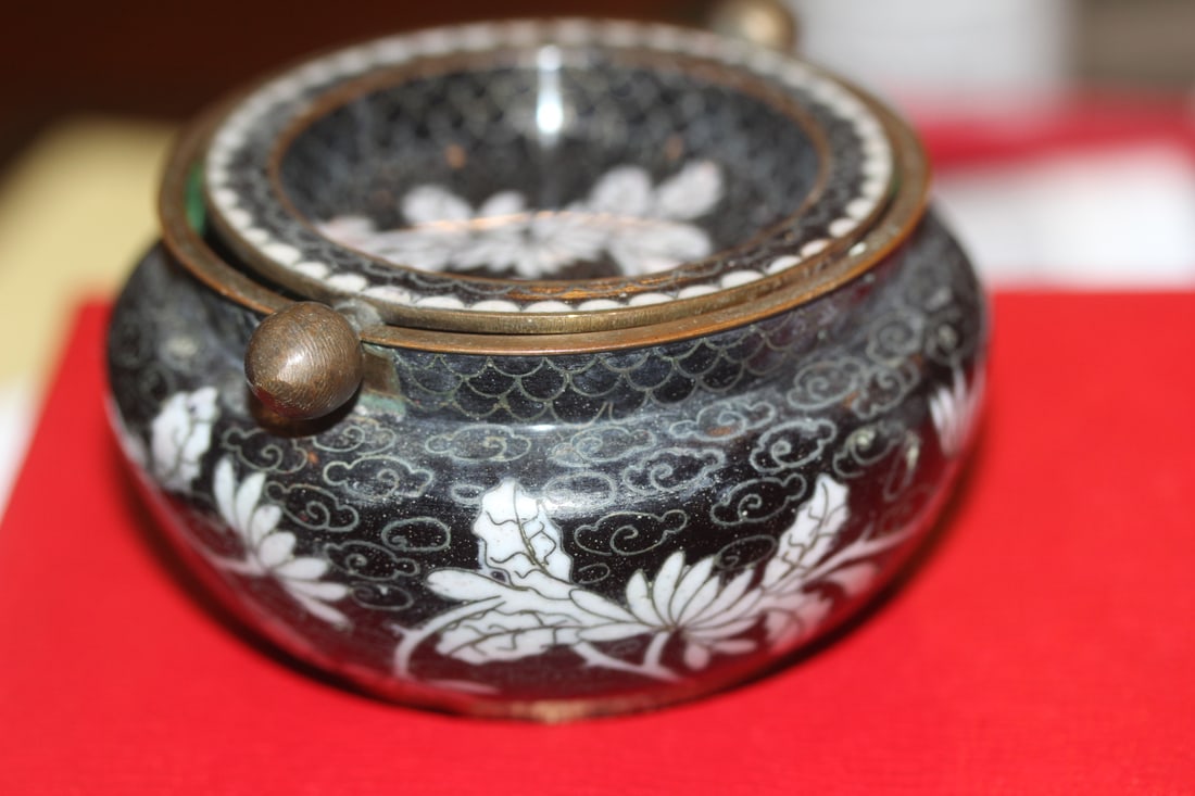 Antique Flip Cloisonne Ashtray - 2