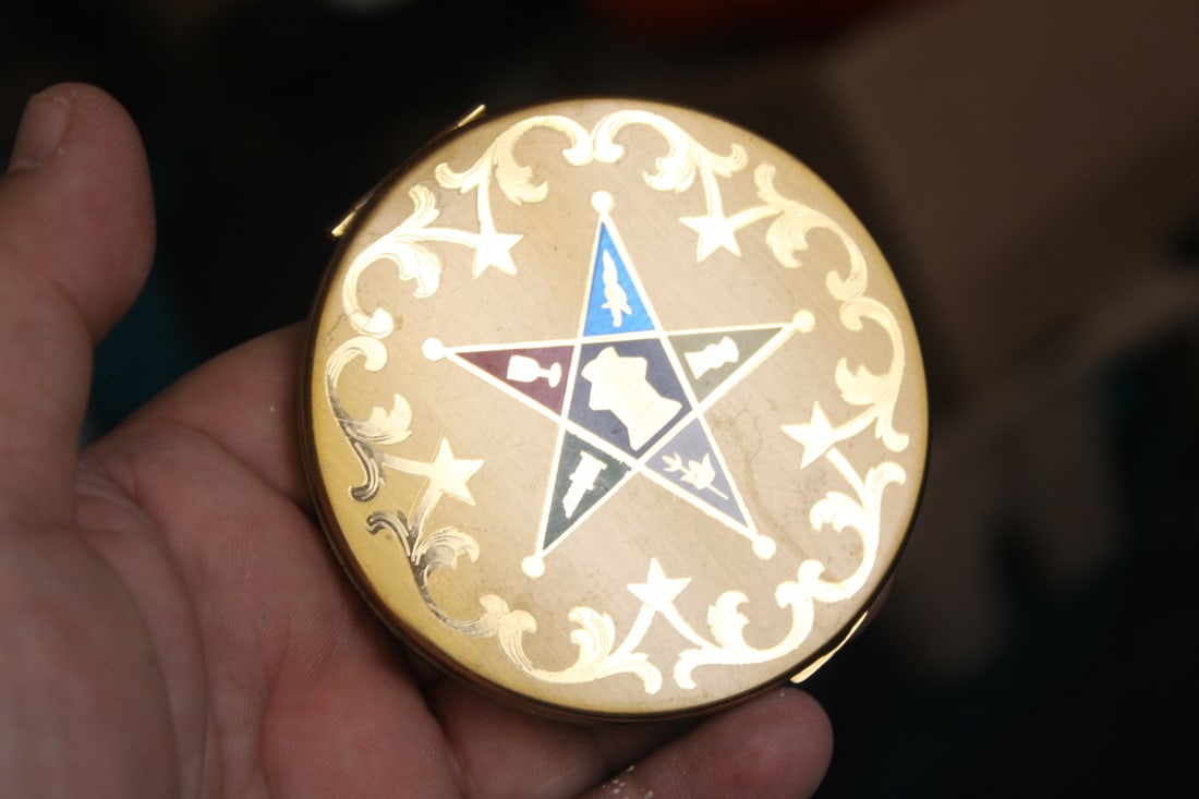 Elgin Compact - 2