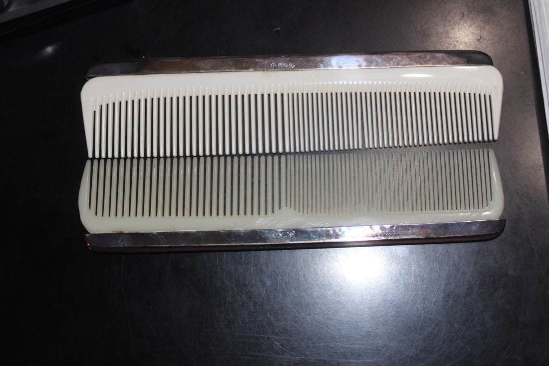 Lot of 2 Vintage Silverplate Comb: approximately 8 inches across