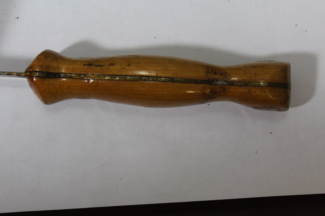A Bowie Knife - 8