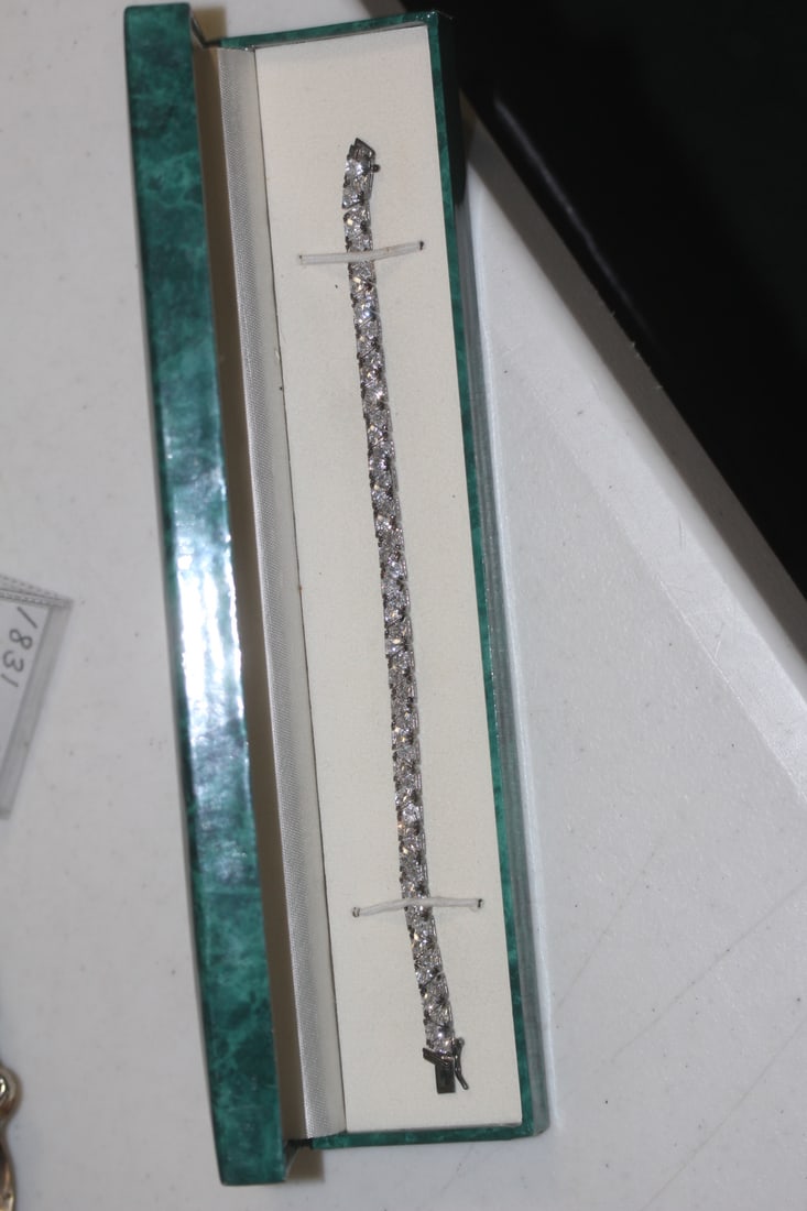 Suzanne Summers Sterlin and Quartz Bracelet: boxed - appeared to be new - 7 1/2" long