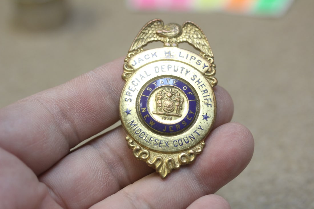 Vintage Gold Filled Sheriff Badge (1 of 6)