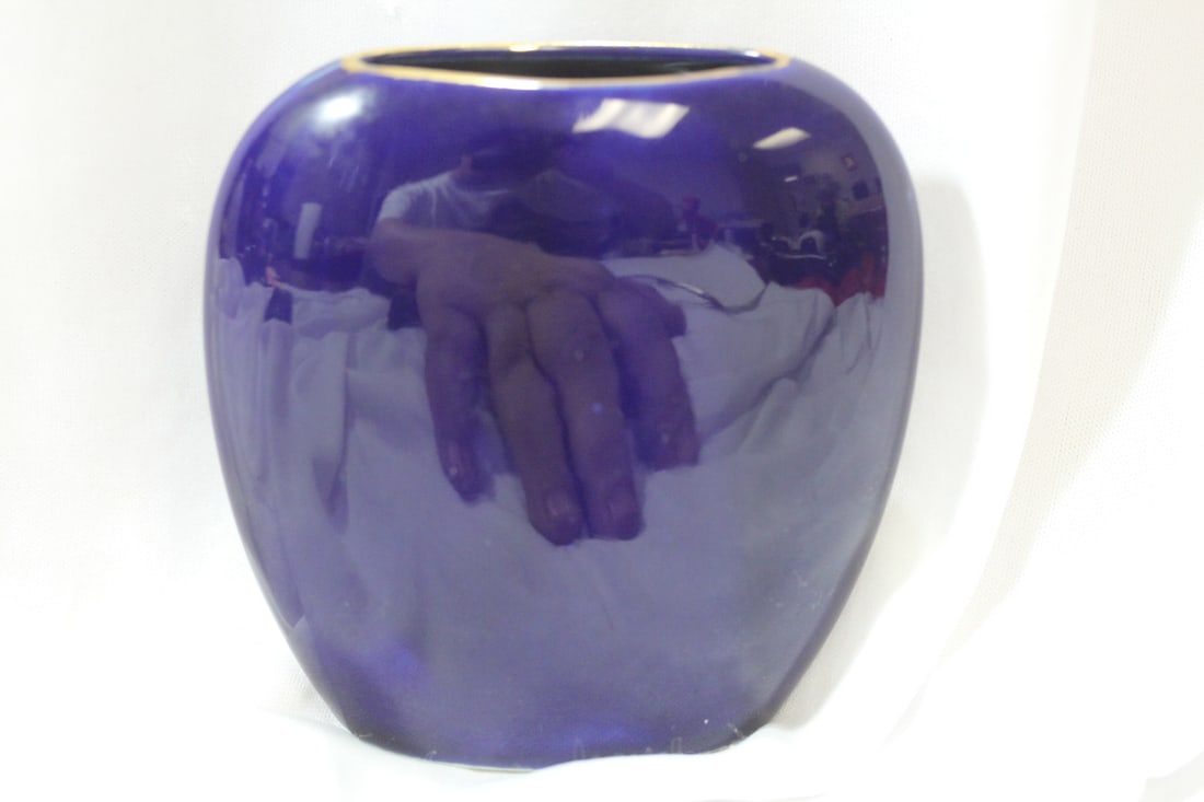 An Oriental Ceramic Flat Vase - 2