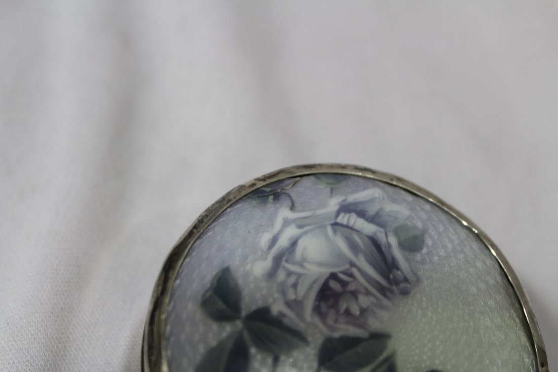 A Guilloche Compact - 4