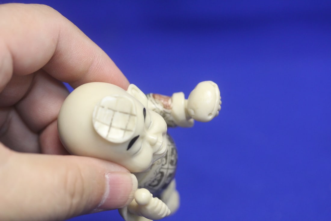 Chinese Resin Boy - 6