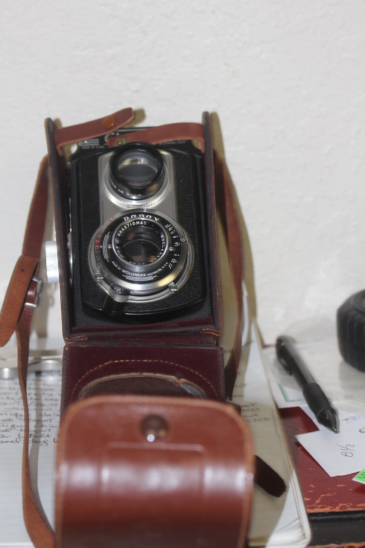 Ciroflex Twin Lens Camera - 2