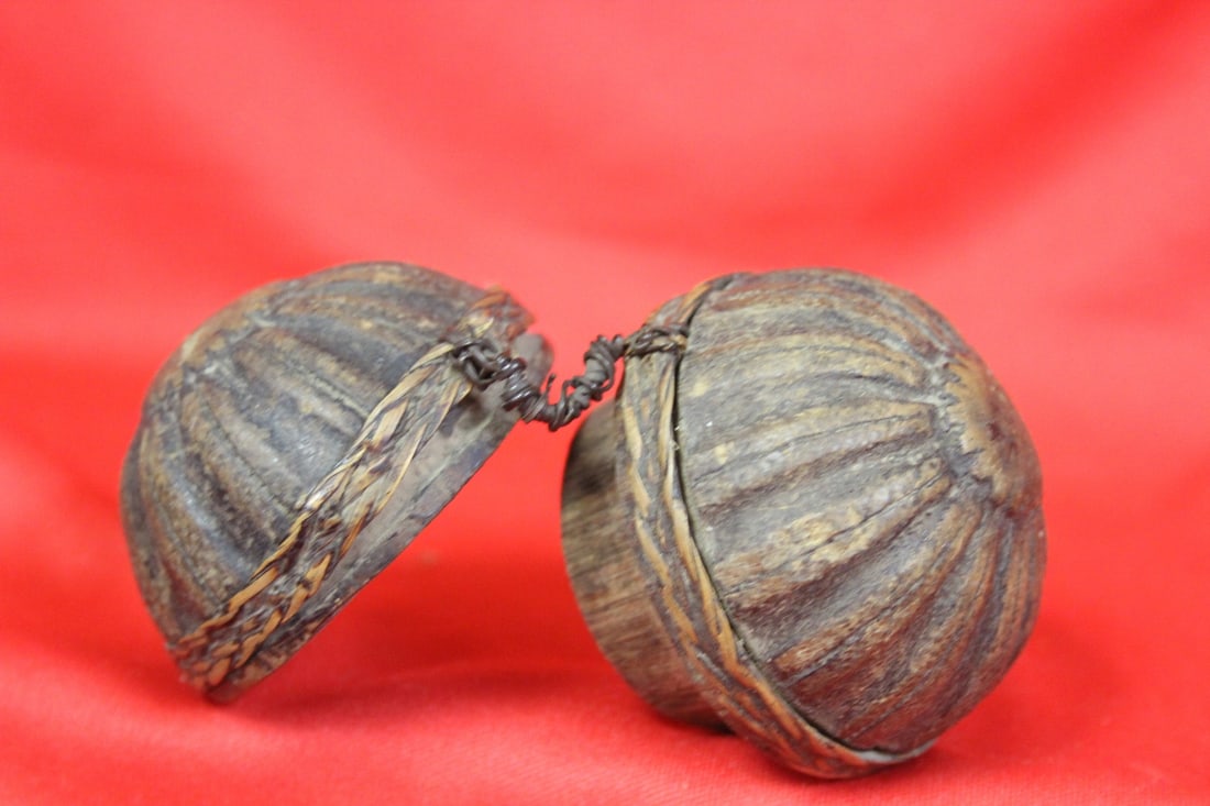 A Bamboo Holder - 3