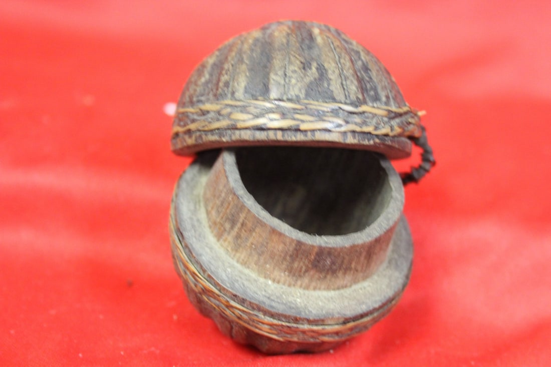 A Bamboo Holder - 4