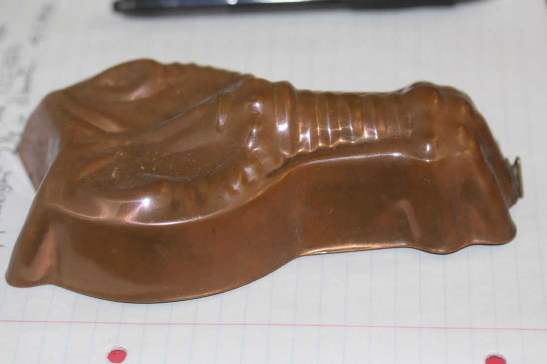 Lobster Form Chocolate Mold: 6 1/4" across