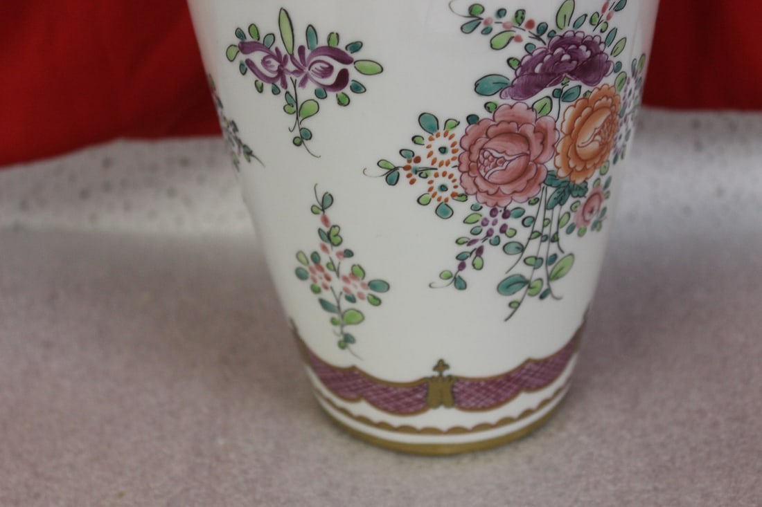 A Chinese? Export Vase - 4