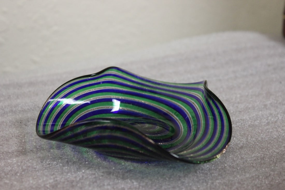 An Art Glass Swirl Design Small Bowl or Plate: 4 1/2" in diameter - hand blown - most likely Italian