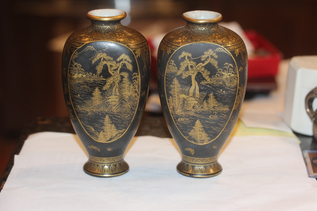 Pair of Signed Japanese Satsuma Vases (1 of 8)