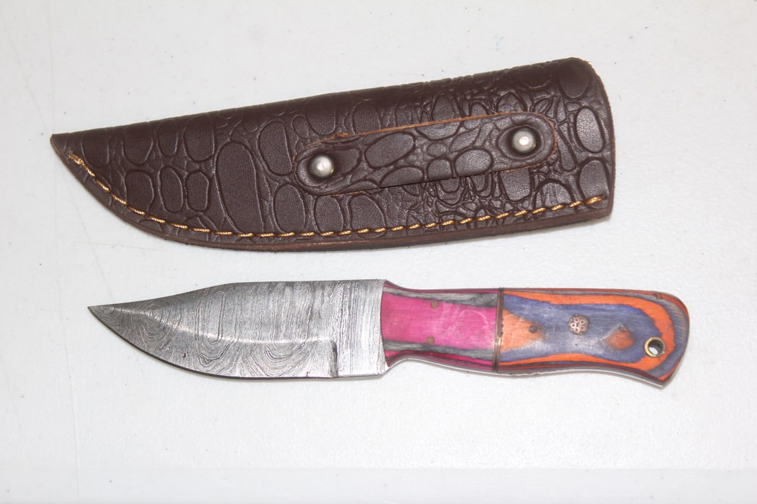 A Damascus Steel Knife (1 of 3)