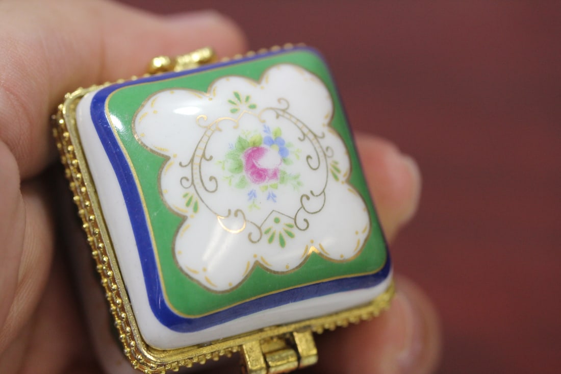 A Ceramic Square From Trinket Box - 5