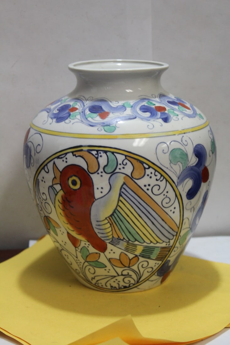 A Chinese Vase (1 of 7)