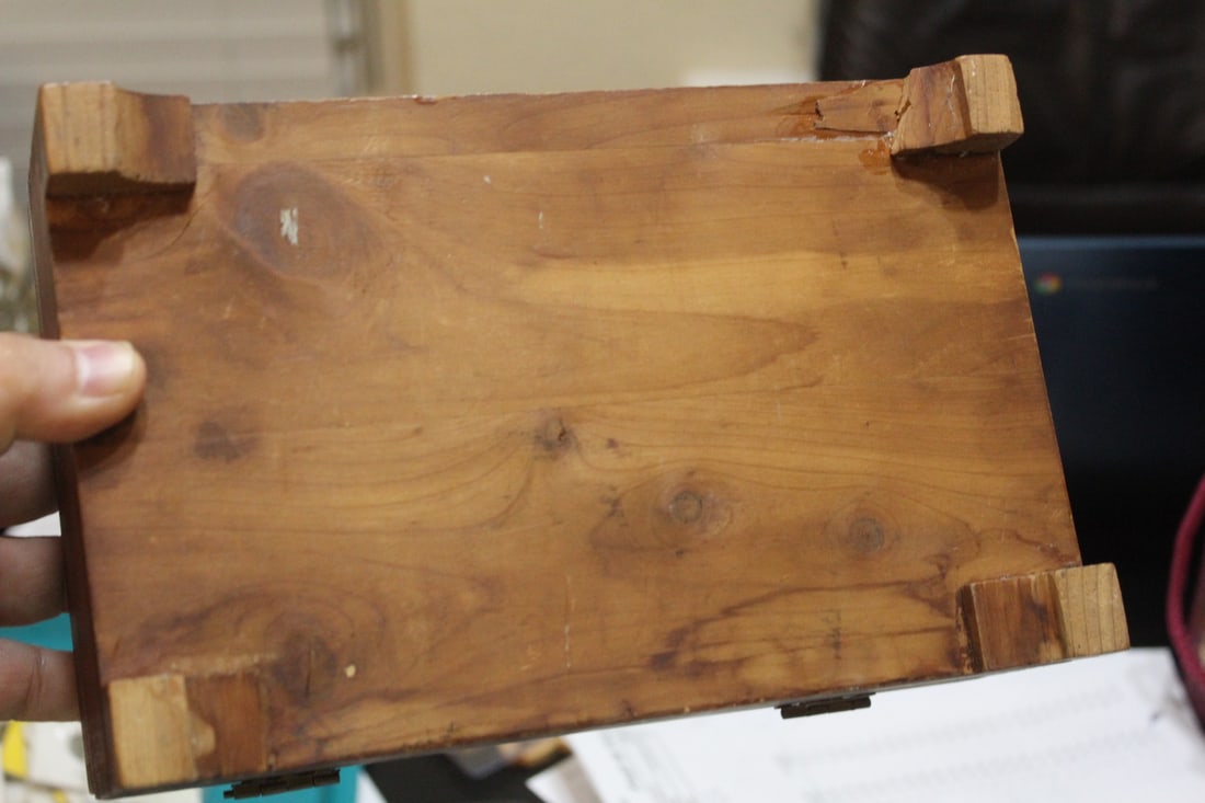 Vintage Cedar Box - 6
