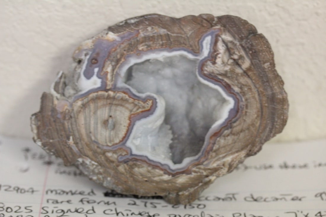 A Geo: 4 1/2" across
