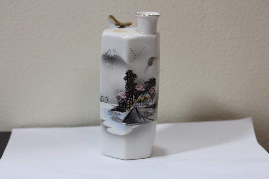 A Japanese Saki Bottle: 6" tall