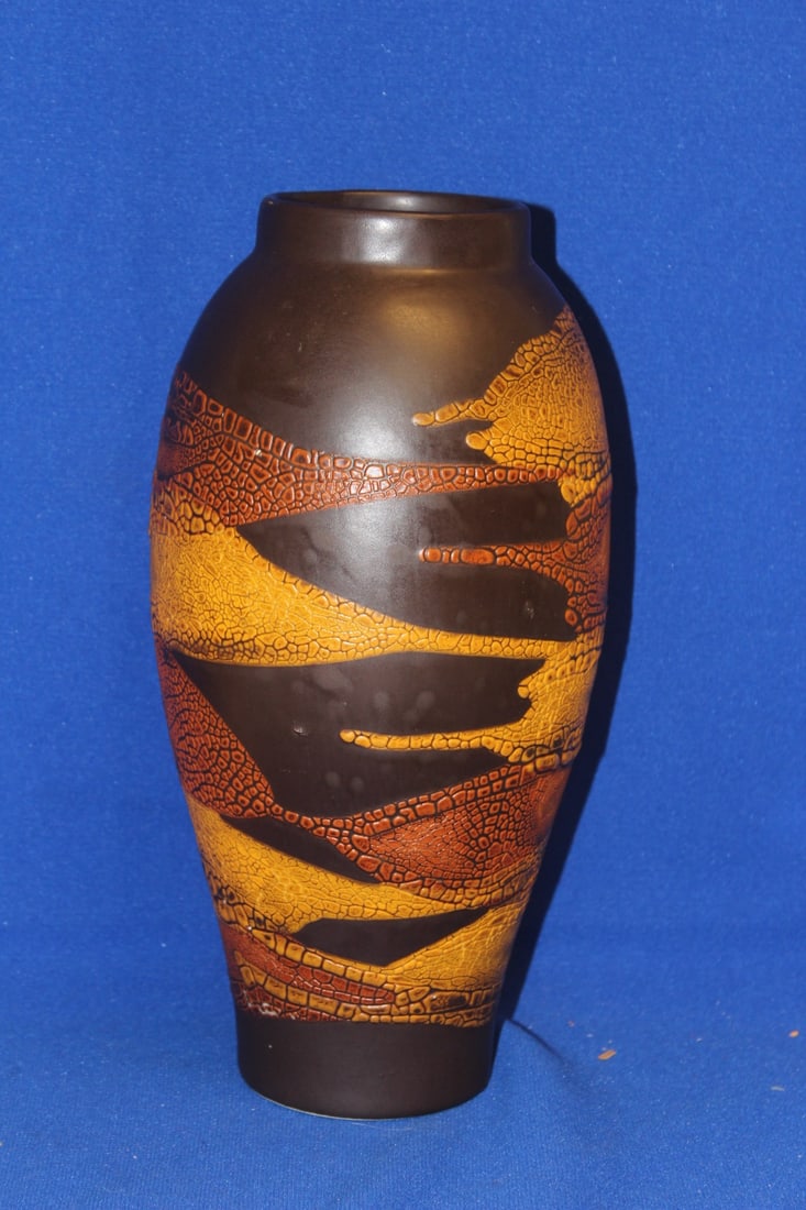 Royal Haegar Earth Wrap Style Vase (1 of 6)