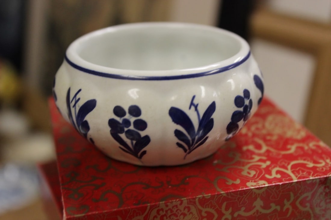 A Miniature Delft Blue and White Bowl: 2 1/4" in diameter