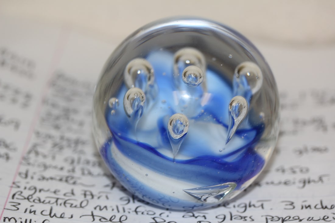 Art Glass Paperweight: 2 3/4" tall