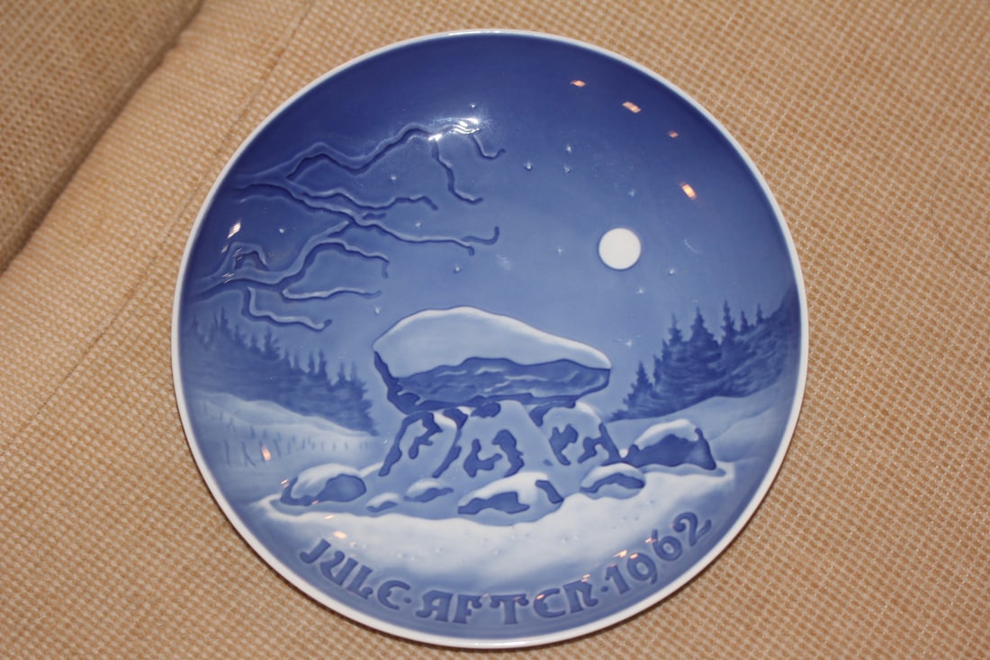 1962 Bing and Grondhal Plate: 7 1/8" in diameter