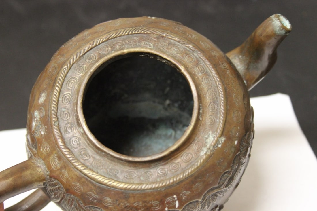A Bronze Teapot - 8