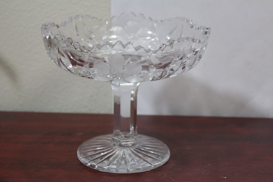 A Brilliant Cut Glass Stem Bowl (1 of 9)