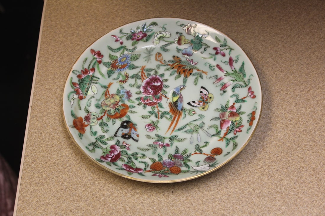 Antique Chinese Celadon Plate: 19th century - 8 inches in diameter