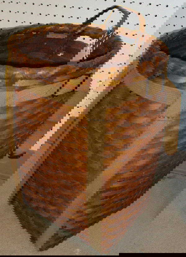 175 SPLINT FISHING/TRAPPING BASKET