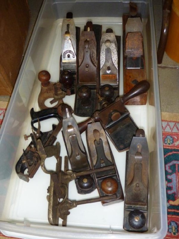 TUB OF WOOD PLANES BAILEY,STANLEY#50,71.5 MILLERS FALLS: TUB OF WOOD PLANES BAILEY,STANLEY#50,71.5 MILLERS FALLS ETC.