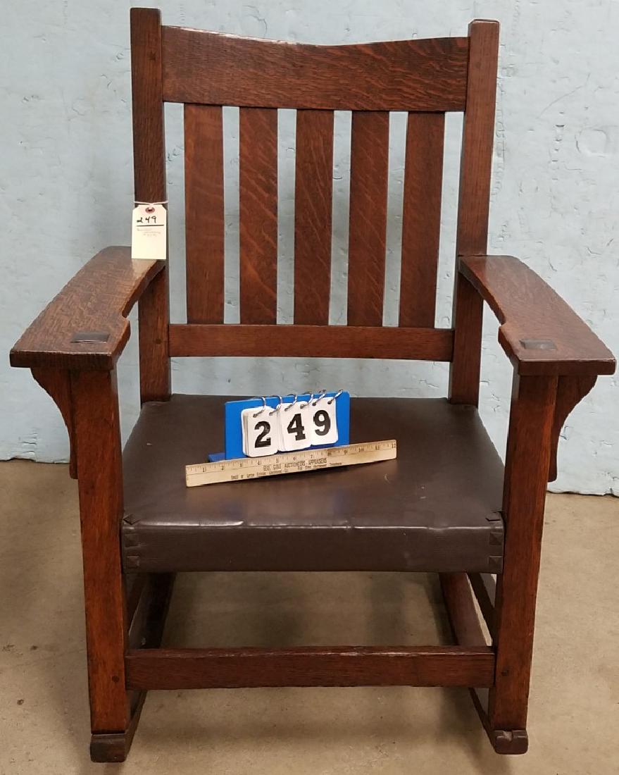 GUSTAV STICKLEY #311 1/2 ARM ROCKER: GUSTAV STICKLEY #311 1/2 ARM ROCKER