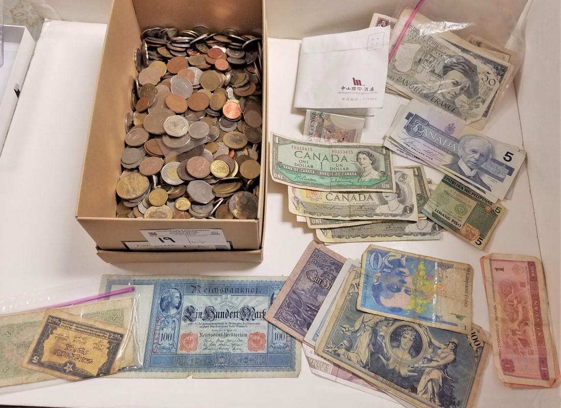 LOT FOREIGN COINS AND CURRENCY: LOT FOREIGN COINS AND CURRENCY