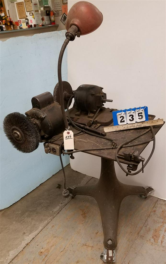 METAL STAND W/ 2 BUFFER GRINDERS: METAL STAND W/ 2 BUFFER GRINDERS